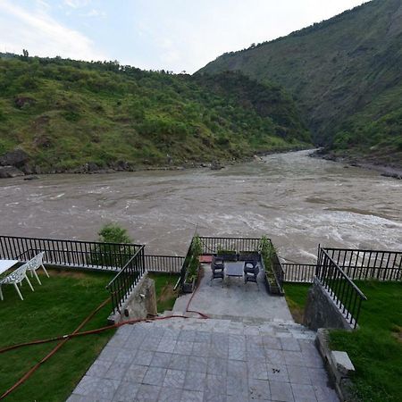 La Orilla Hotel Muzaffarabad Exterior foto