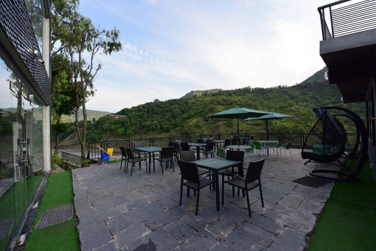 La Orilla Hotel Muzaffarabad Exterior foto